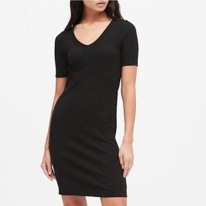 Banana Republic Ribbed V Neck Dress
